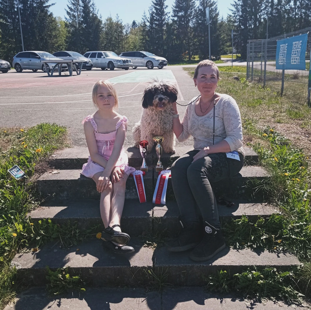 9ABB76F3 5475 4CA3 BE71 F35B0B02E94D